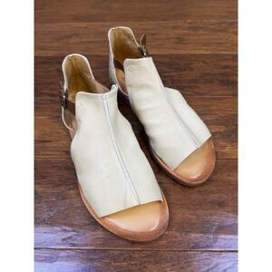 MIZ MOOZ New York Found Genuine Leather Sandal, Ankle Buckle, Linen, Sz 40